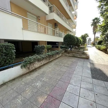 Aristi By The Music Hall * Thessaloniki