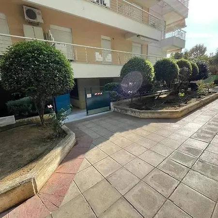 Aristi By The Music Hall 塞萨洛尼基