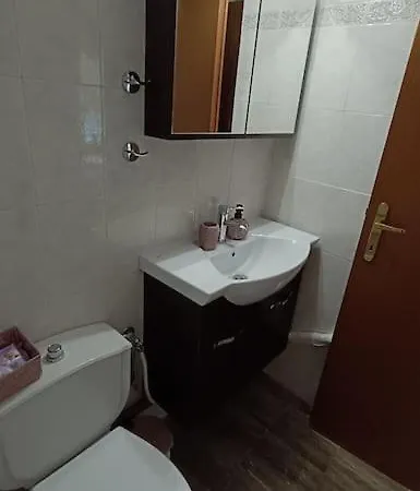 アパート Aristi By The Music Hall *